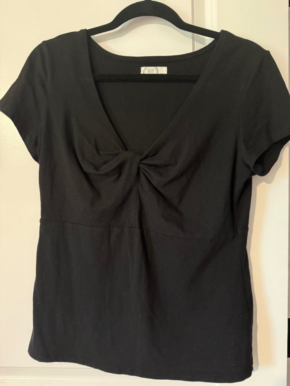 Maurices 24/7 Front-Knot V-Neck Short Sleeve Shirt, Sz Large
